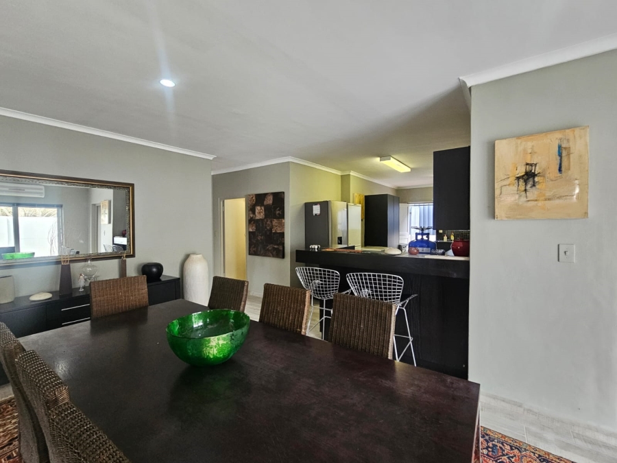 6 Bedroom Property for Sale in Malgas Western Cape